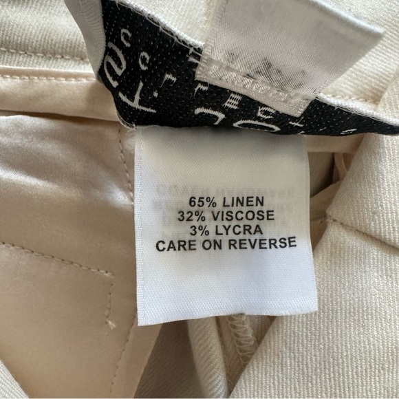 St.John Collection Womens Pleated Front Straight Leg Beige Trousers Size 2 - Picture 12 of 17